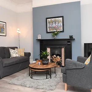  Apartment King'S View - Overlooking Hcc -Private Parking United Kingdom